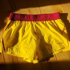 Marmot Running shorts with Liner Women's Size: S